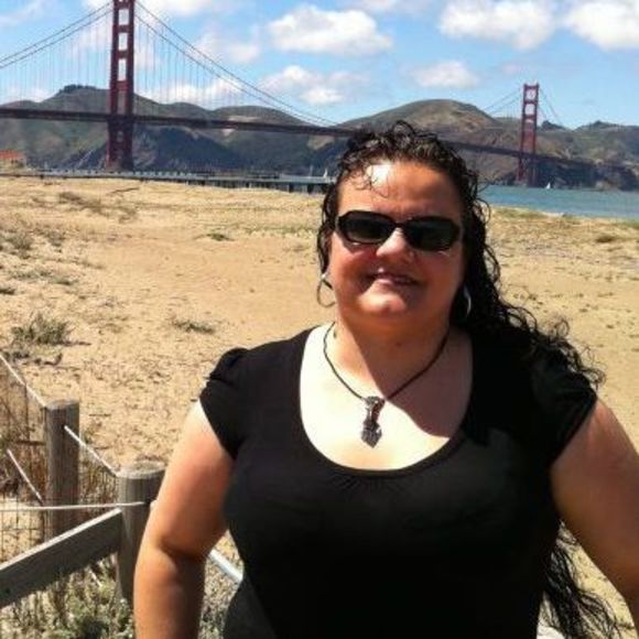 Meet your Posher, Melissa - Picture 1 of 1